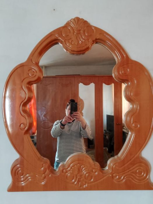 Спальный гарнитур