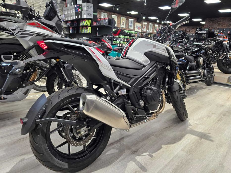 Motocicleta Morbidelli M502N, noua, , (cat A2, A) -promotie la MYMOTO