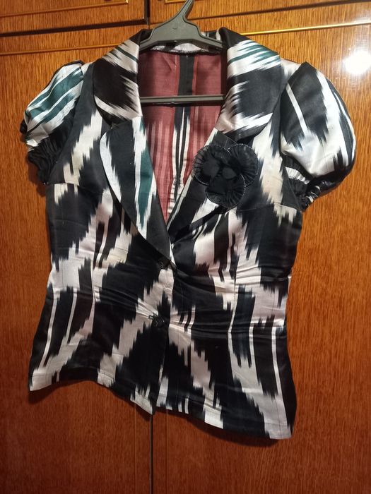 Atlas nimcha. Juda zamonaviy