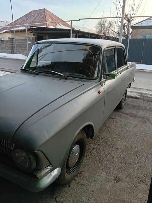 Машина Москвич 412