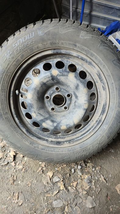 Шипованная резина на дисках