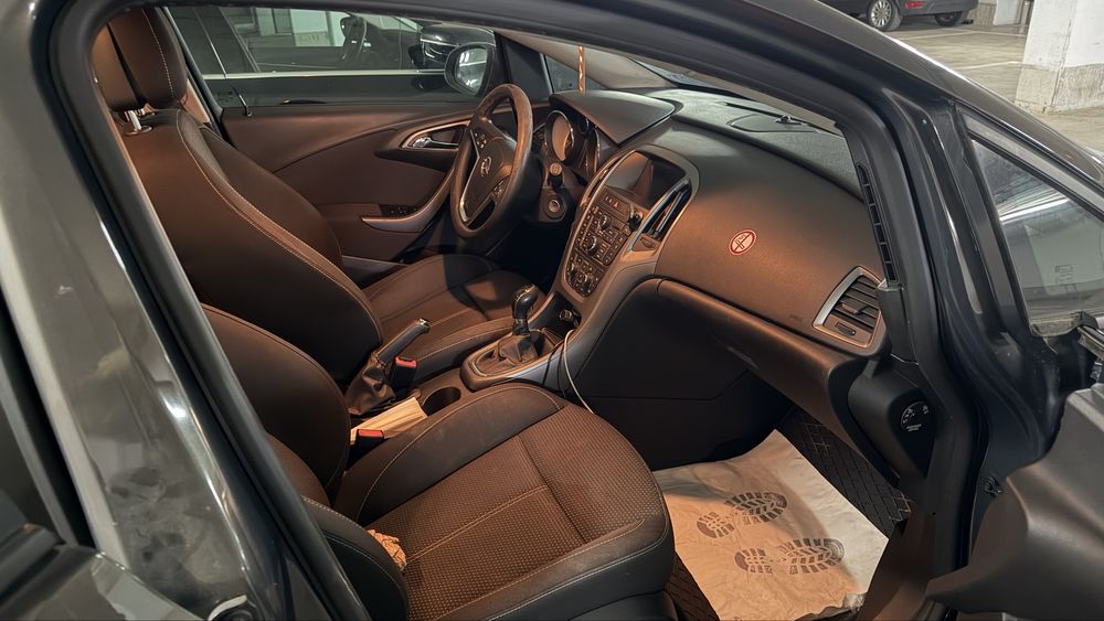 Opel Astra Sport Tourer