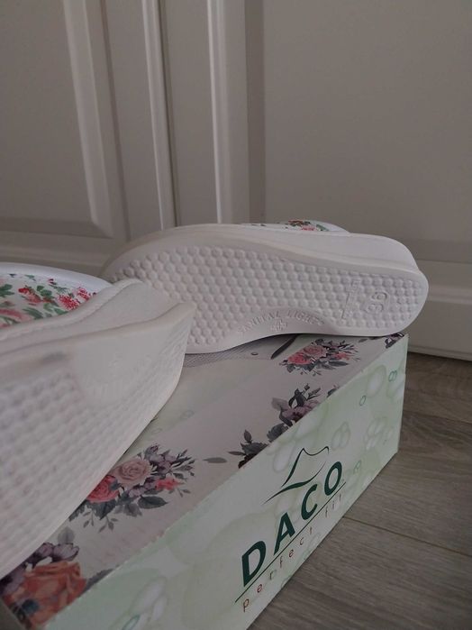 Papuci din piele pt spital mar 36