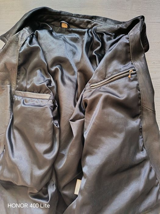 Geacă piele stare excelentă.