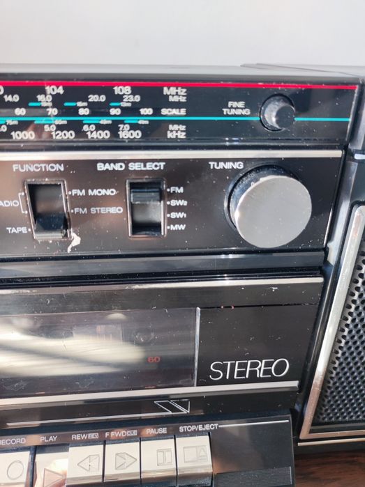 Радиокасетофон SANYO