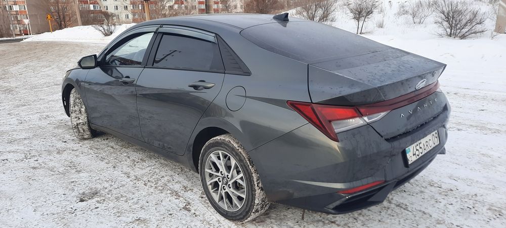 Хендай элантра.        .