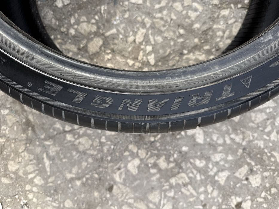 2 броя летни гуми Triangle 255/35 R20 Dot 3320 ном 410