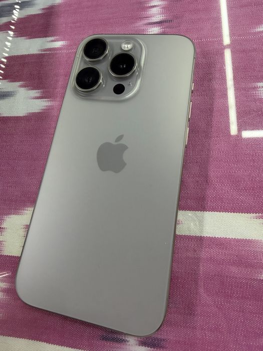 Iphone 15 pro с коробкой и документом
