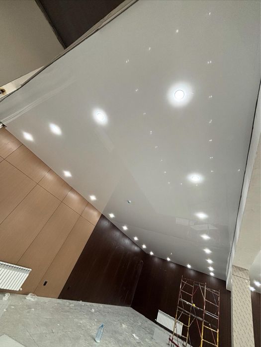 Натяжные потолки