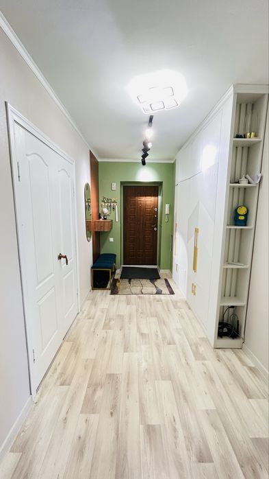 Продам 2 комнатную квартиру