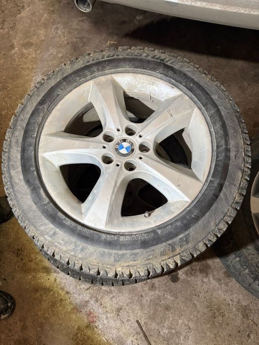 Продам шины с дисками