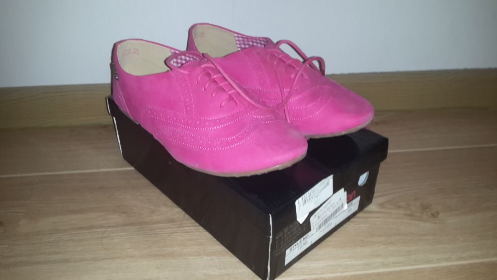 Дамски обувки - ежедневни