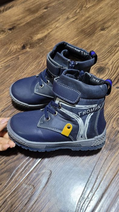 Продаю зимние детские сапоги