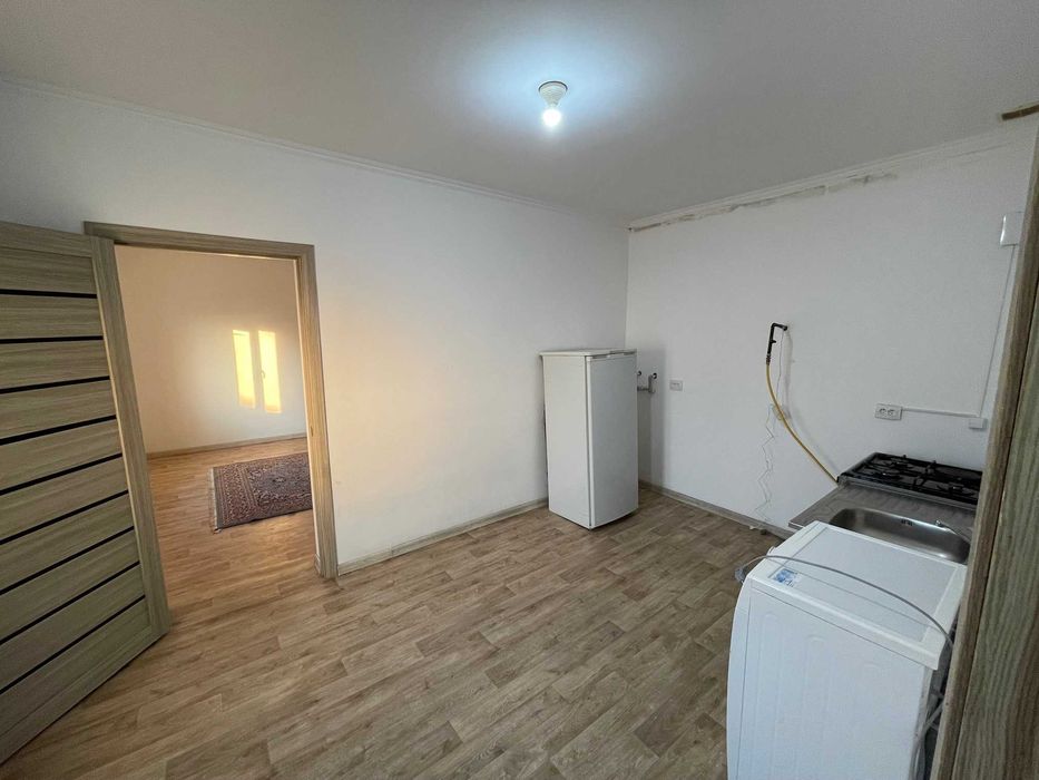 2 ком кв-ра в мкр Таскен, Шымкент