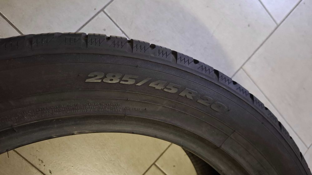 Зимна гума Toyo 285 45 20