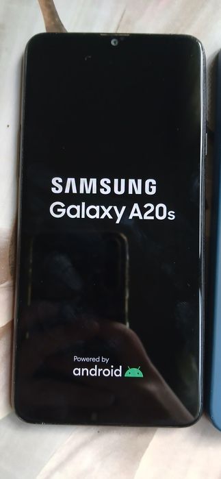 СРОЧНО продам свой телефон Samsung A20s