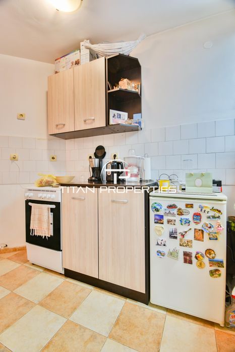 Дава се под наем Двустаен апартамент в София, Център - 65 кв.м за 600 € - Снимка #3