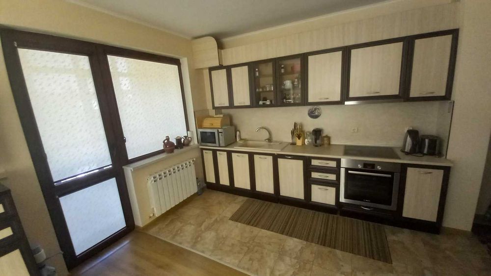 Продава се Тристаен апартамент в Разград, Бели Лом - 76 кв.м за 1514 €/кв.м - Снимка #2
