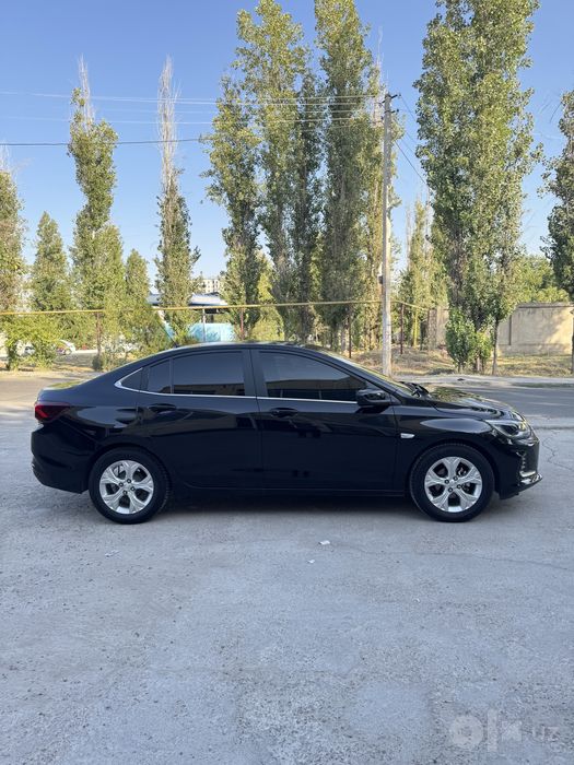 Onix Premier Plus Sotiladi