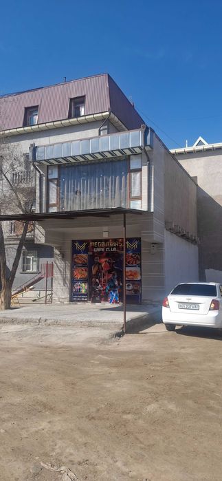 Urganch shahrida noturar bino ijaraga beriladi