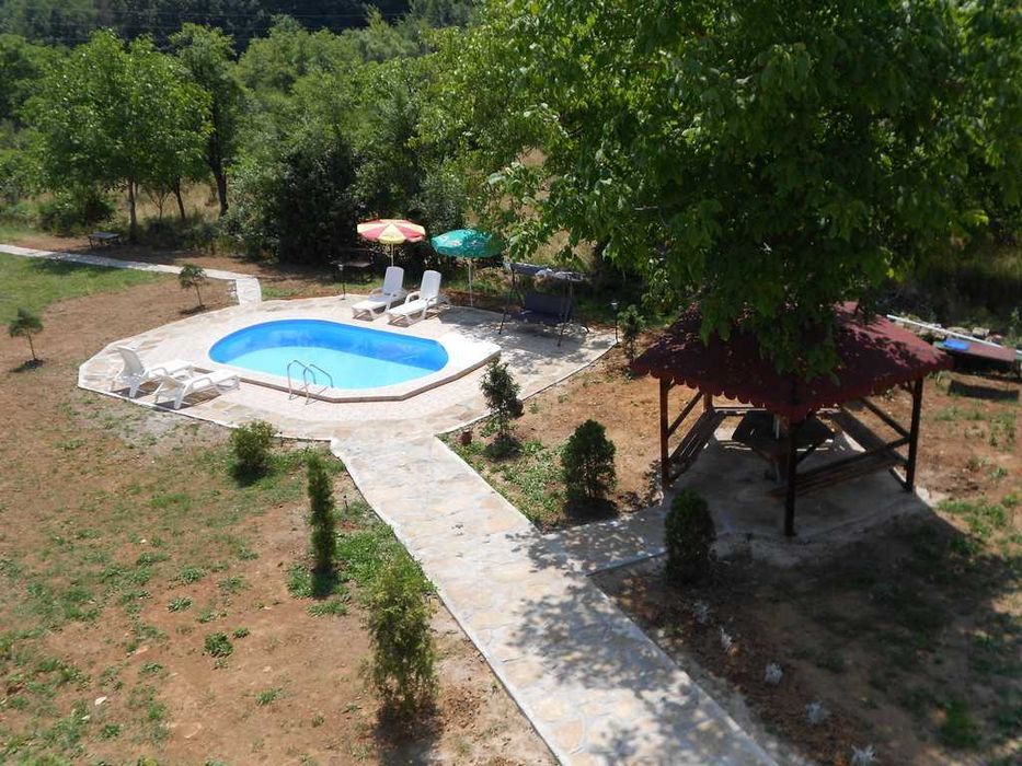 Продавам къща в село Кози рог, община Габрово