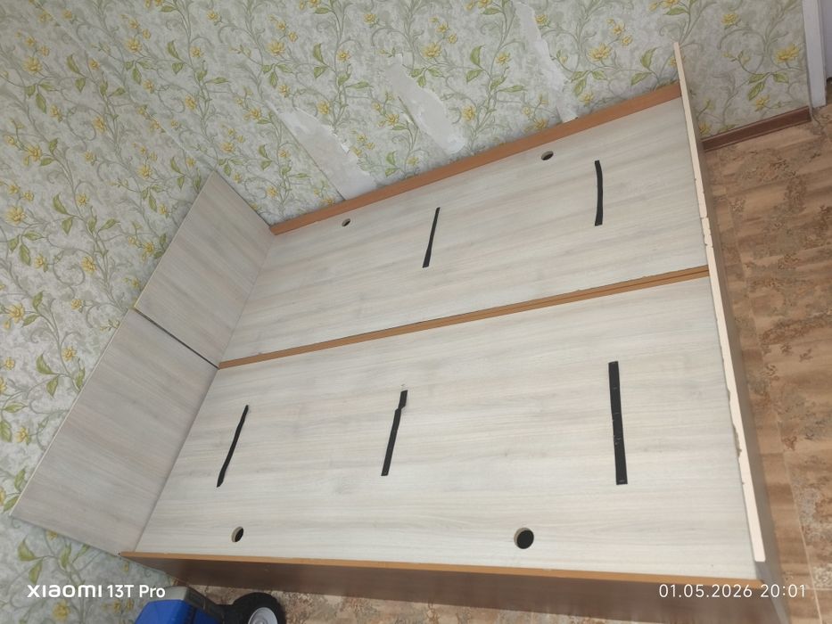 2 кровати с матрасами 15000 за две