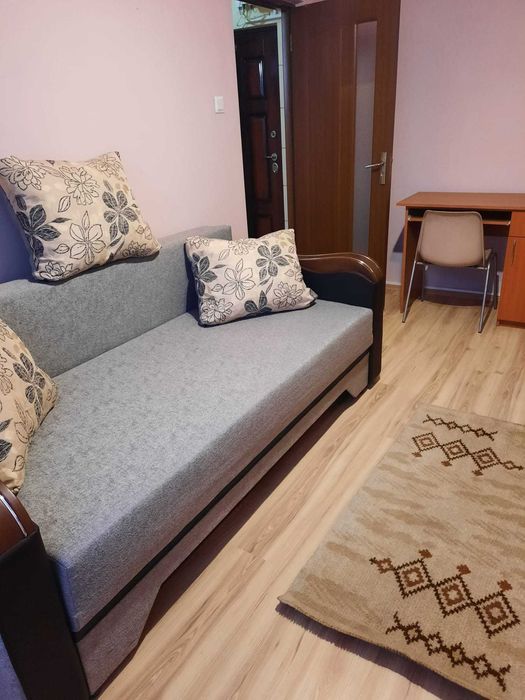 Inchiriez Garsoniera Zona Rogerius