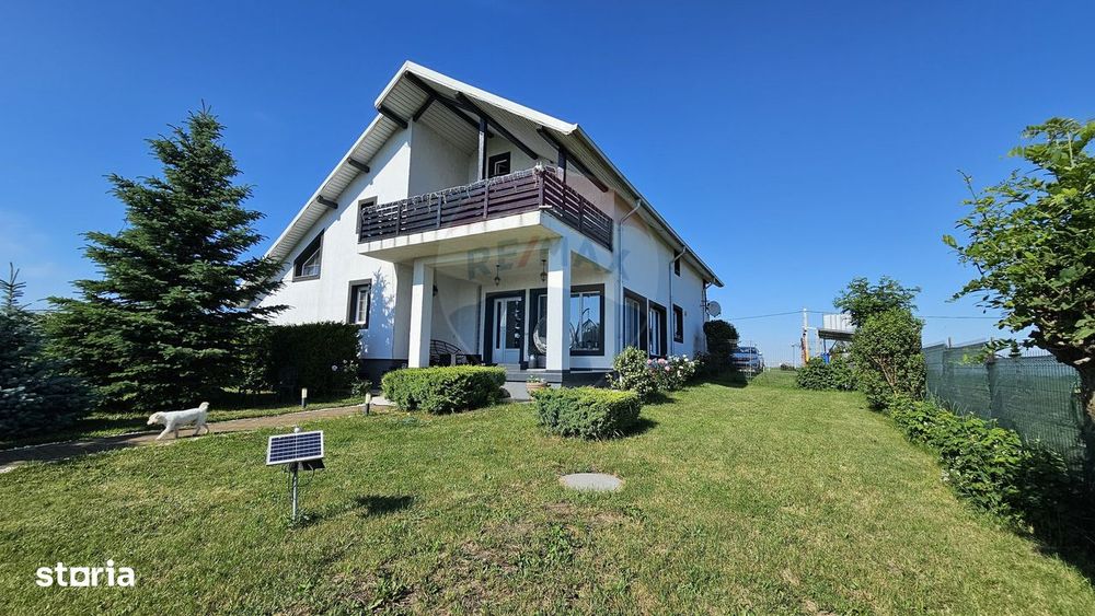 Casă / Vilă de lux, 6 camere, Liteni-Moara, Suceava