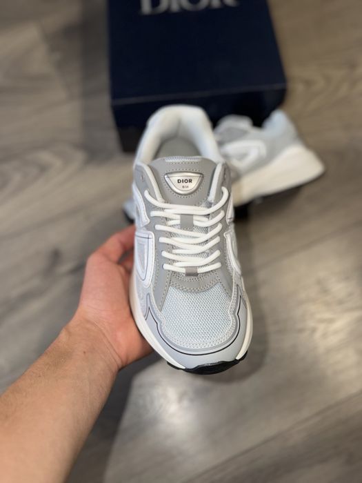 Dior B30