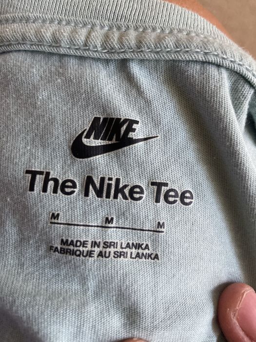 Tricou Nike.