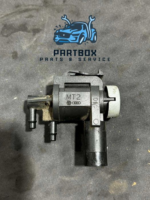 Вакуум-клапан за Golf VI 2012