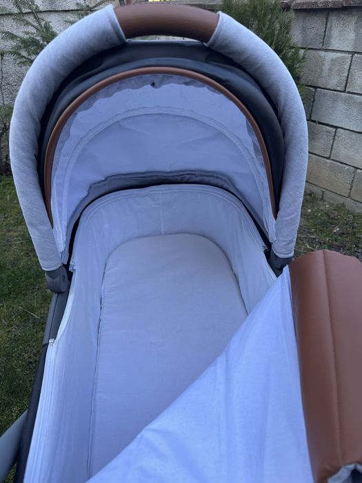 Бебешка количка BabyActive Mommy