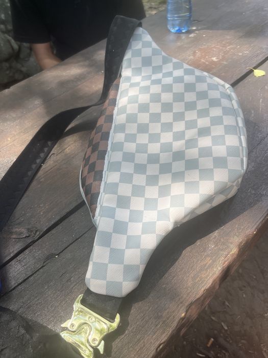 Чанта на sprayground
