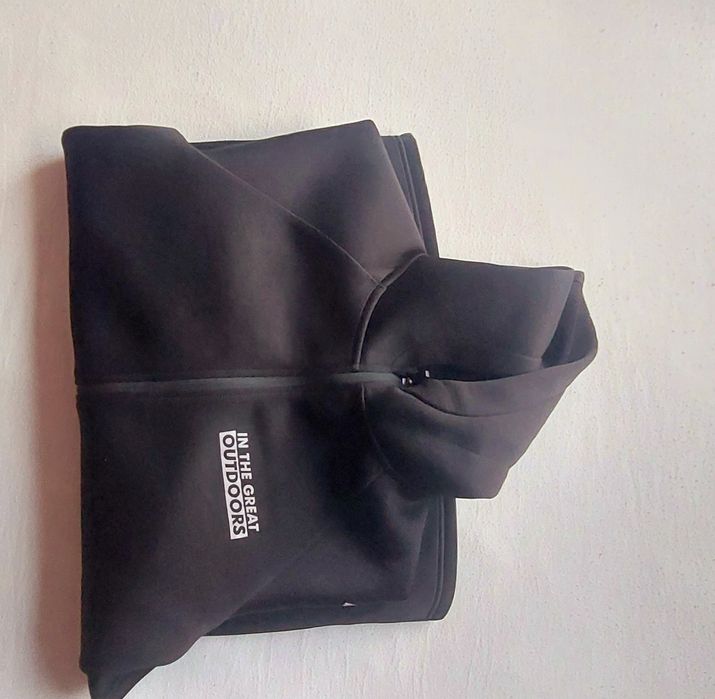 Детски суичер с качулка