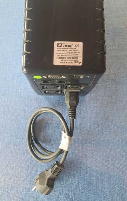 UPS Mustek PowerMust 800 USB | Sursă neinteruptibilă 800VA / 480W