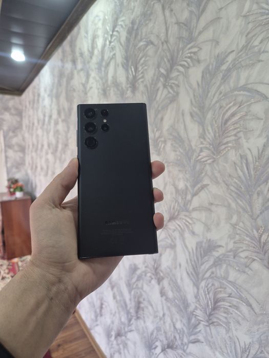 Samsung S22 Ultra 12/256g 2sim evrosotiladi