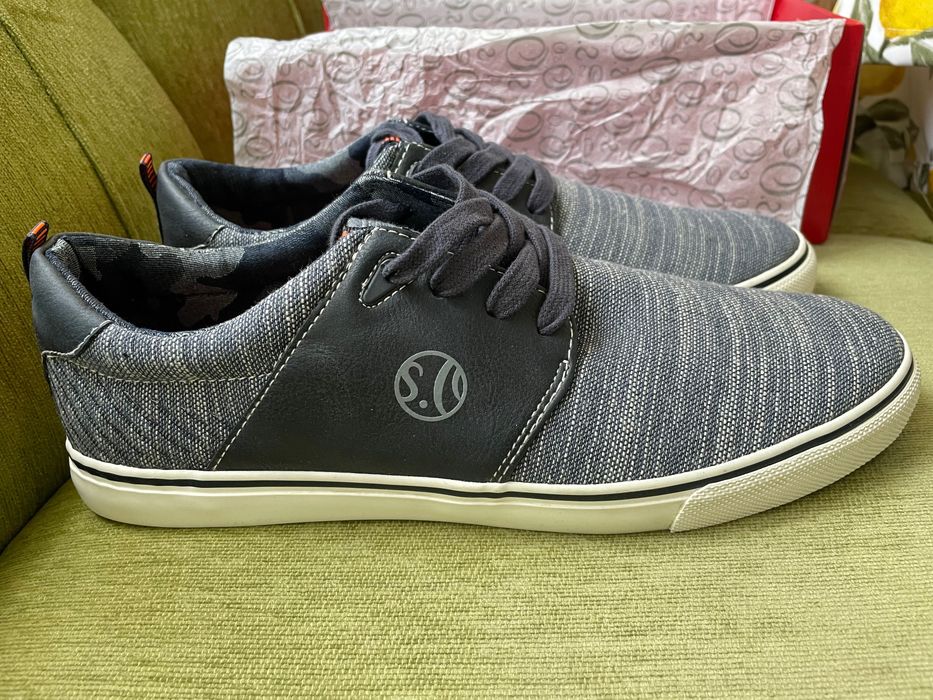 Нови спортни обувки  s.Oliver, 44 номер