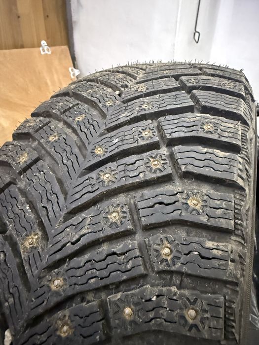 Продам шины новые с минимальным пробегом Michelin