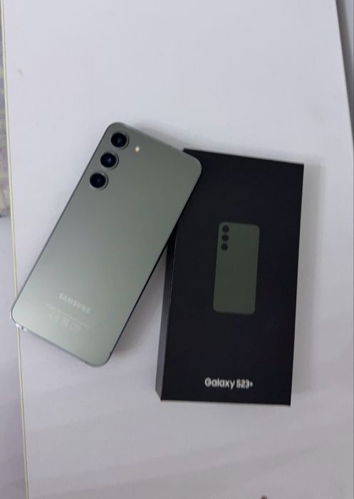 Samsung Galaxy S23 Plus