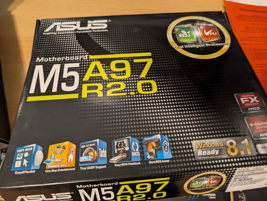 PC Gaming & Workstation 32 GB RAM DDR3 ASUS M5A97 R2.0 + Gigabyte Windforce G1