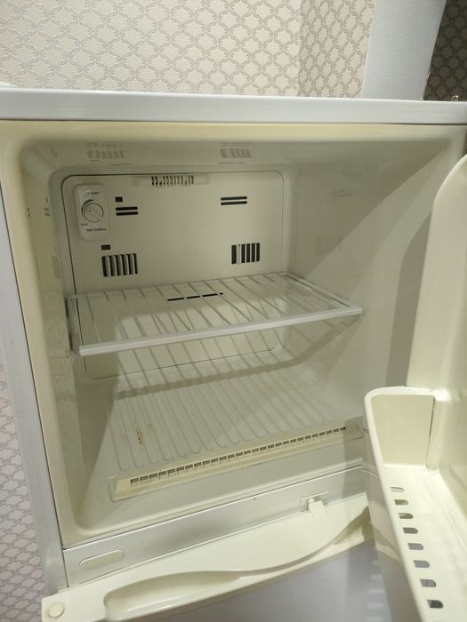 Продается холодильник