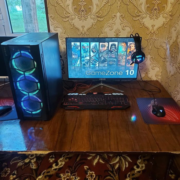 Системный блок +Манитор+гарнитура +мышка +кляватура +коврик!!!