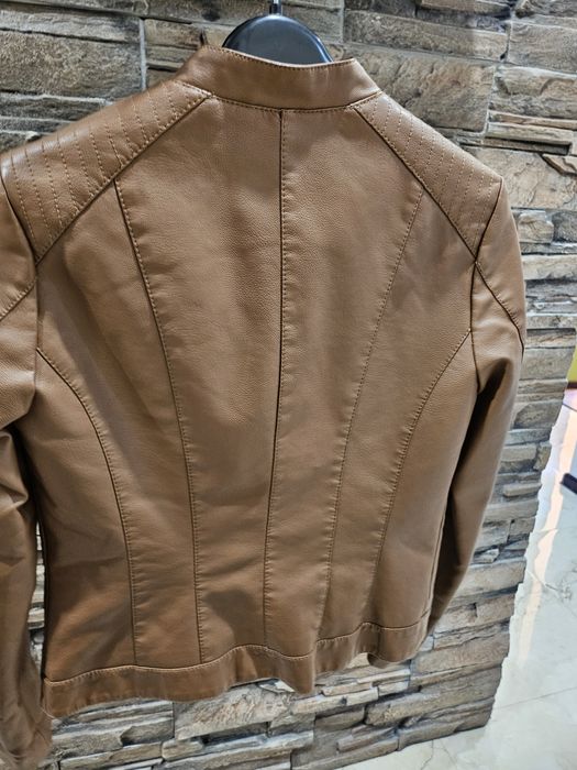 Дамско кожено яке Vila