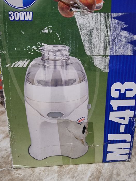 Соковыжималка электрическая