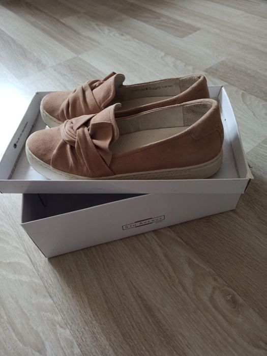 Pantofi dama piele intoarsa