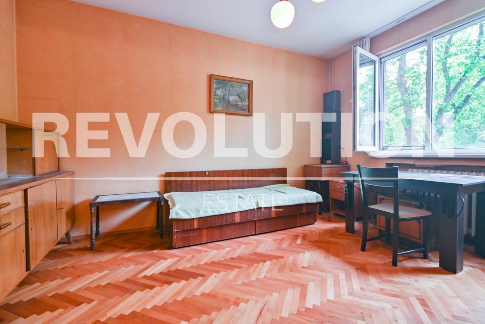 Дава се под наем Тристаен апартамент в София, Яворов - 93 кв.м за 750 € - Снимка #9