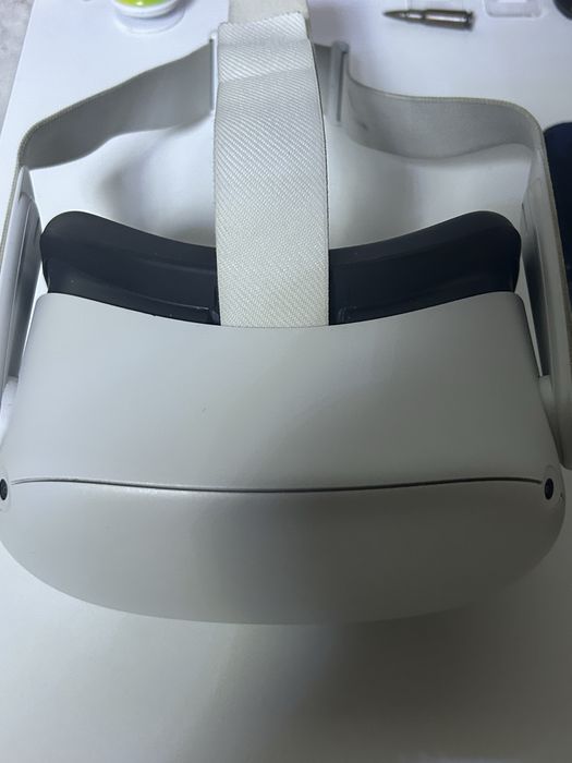 Продам Meta oculus quest 2