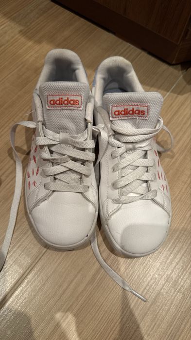 Кроссовки adidas moana