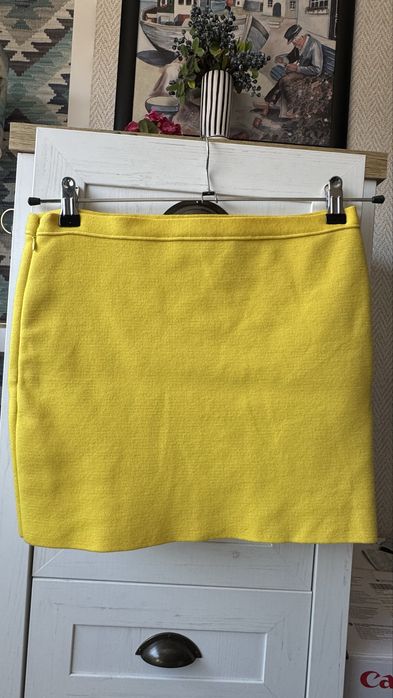 Нова дамска пола Dsquared2 размер S