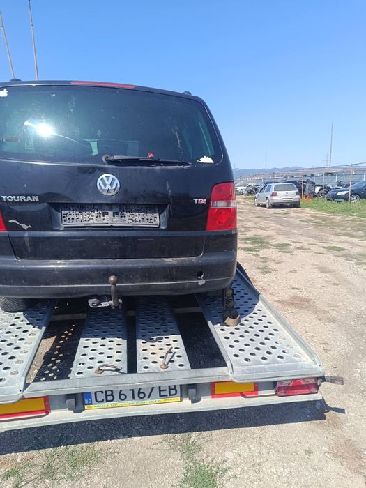 Vw touran тоуран 2.0тди на части